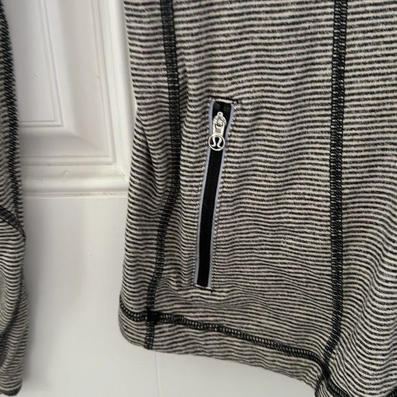 Lululemon Running RULU LS - Picture 3 of 5